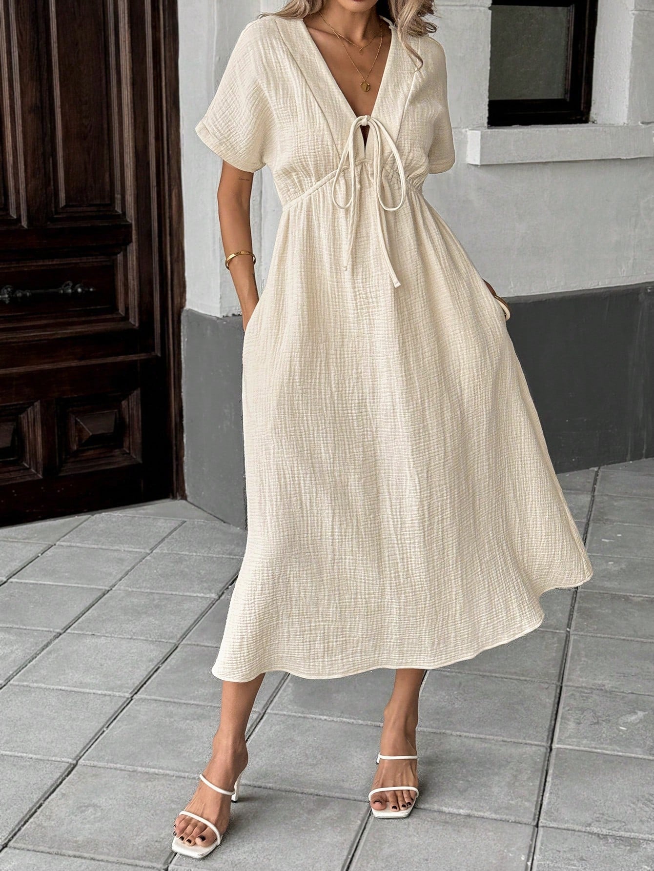 Abri l Midi Casual Dress
