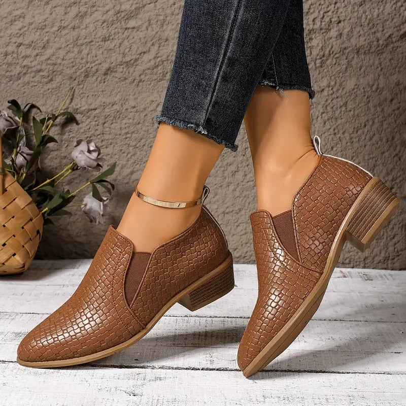 Eloria Oxford Shoes | Timeless Elegance with Comfort