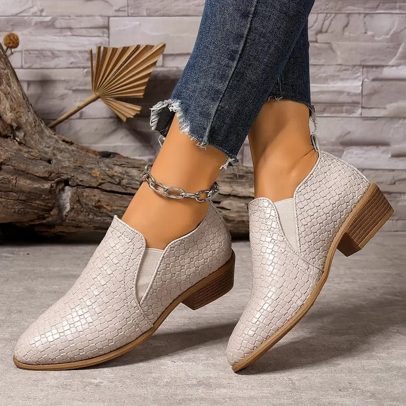 Eloria Oxford Shoes | Timeless Elegance with Comfort