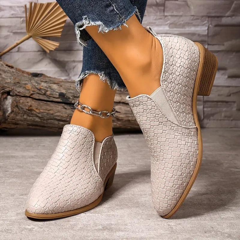Eloria Oxford Shoes | Timeless Elegance with Comfort