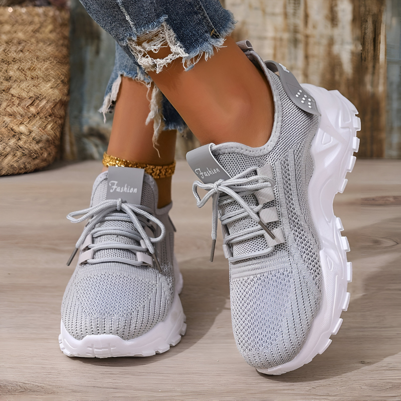 Bella | Sneakers