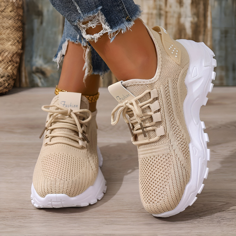 Bella | Sneakers