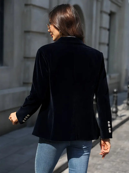 Julissa | Elegant Velvet Blazer