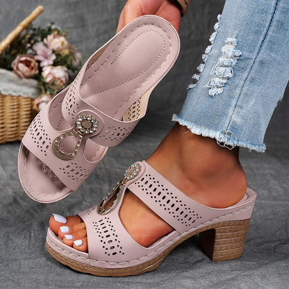 Maria | Chic and comfortable orthopaedic sandals