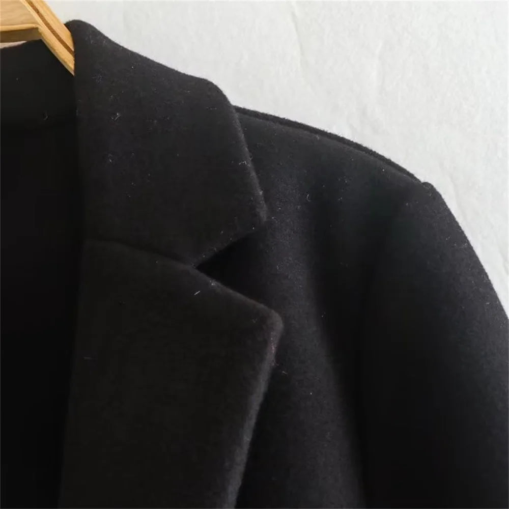 Casy l Lightweight Coat